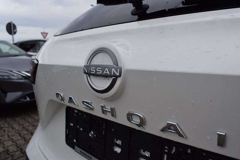 Nissan Qashqai 1.3 DIG-T Xtronic Tekna+